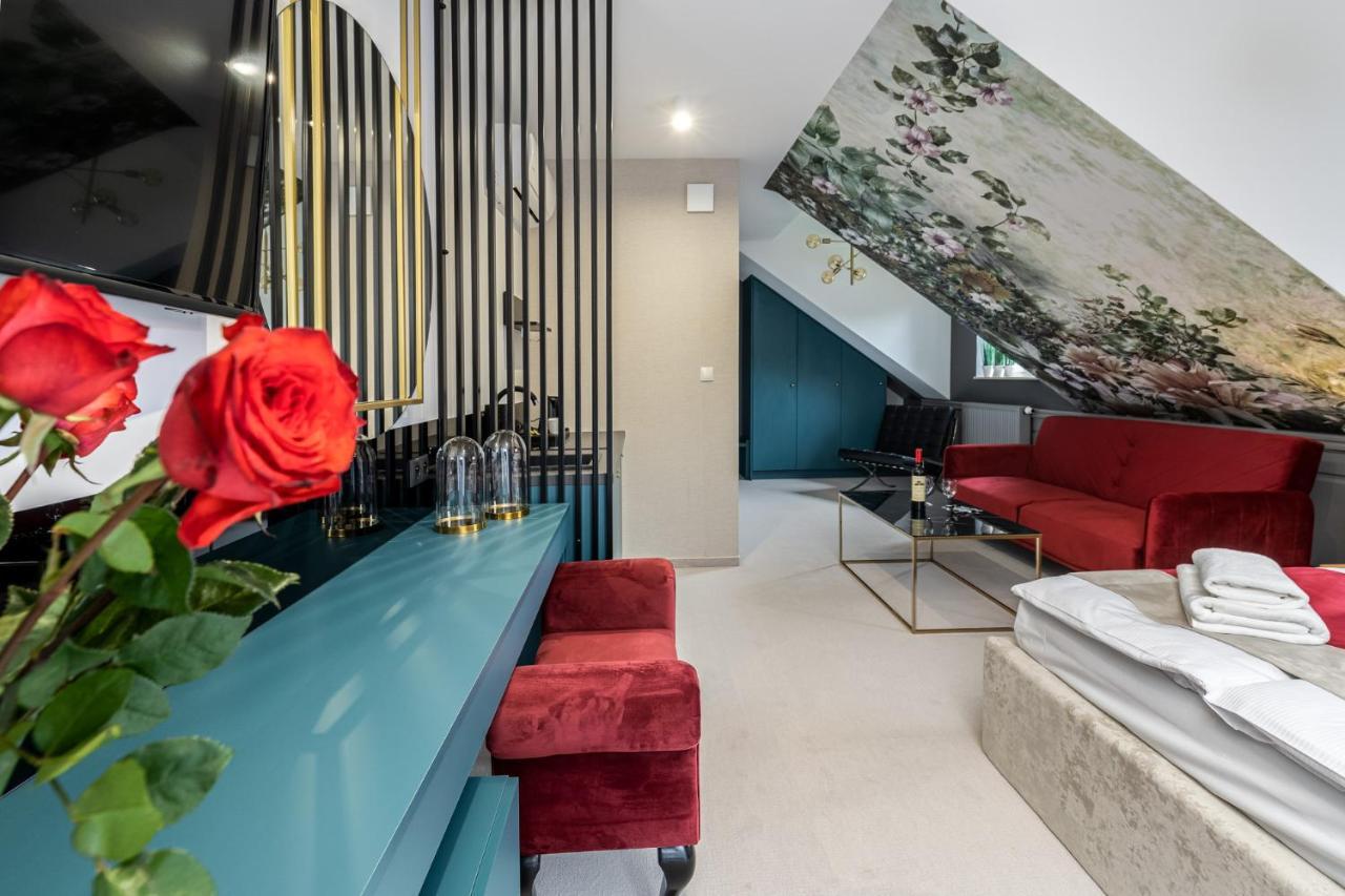 Zamkowe Apartamenty 산도미에르즈 외부 사진