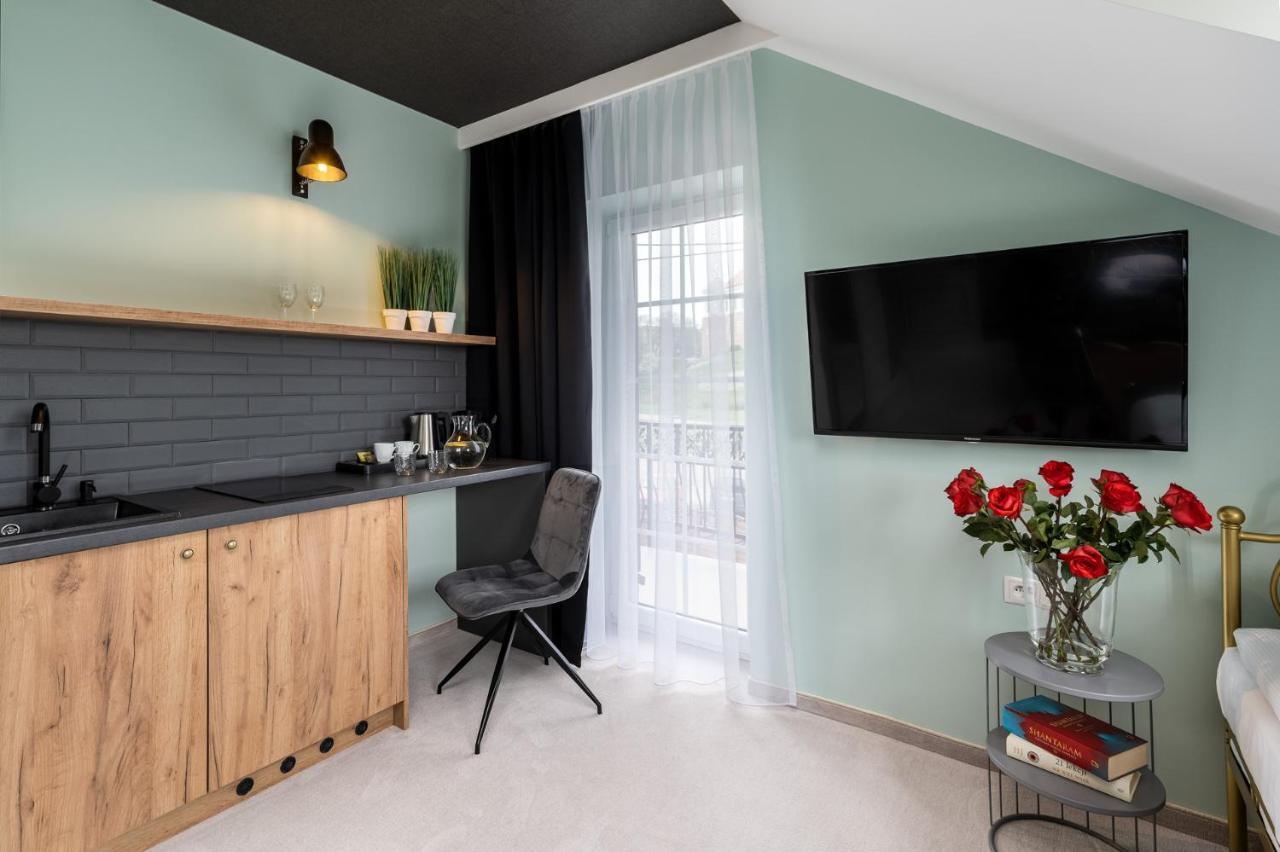Zamkowe Apartamenty 산도미에르즈 외부 사진