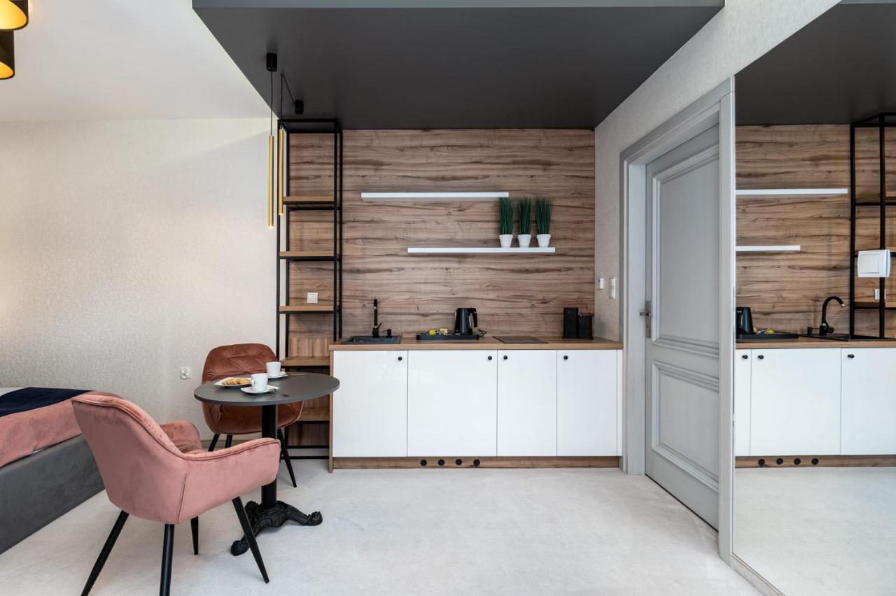 Zamkowe Apartamenty 산도미에르즈 외부 사진
